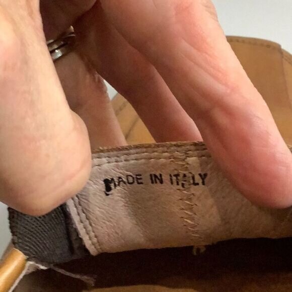 FEETFIRST MENS TAN LEATHER LOAFERS SLIP ONS MADE IN ITALY SIZE 43 - Picture 13 of 13